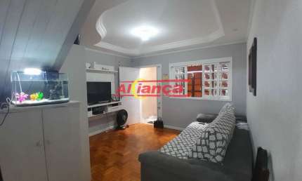 CASA  ASSOBRADADA  Á VENDA 2 DORMITÓRIOS  VILA AUGUSTA