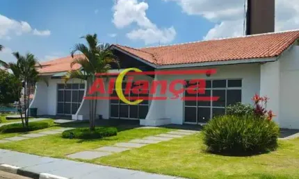LINDA TÉRREA 3 DORMS.SENDO 1 SUITE 2 VAGAS LAZER TOTAL COND.FECHADO  678 MIL  !!