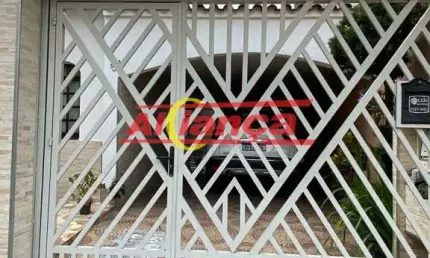 EXCELENTE CASA TÉRREA  PROXIMA AO MC DONALD'S DA TIMOTEO