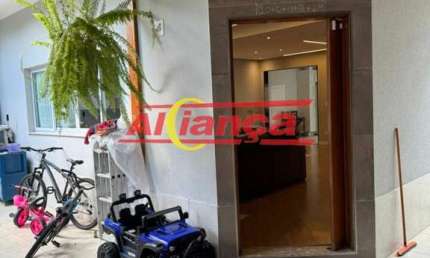 Casa em condomínio fechado com 4 quartos à venda na Rua Joveliano Martins de Araújo, 235, Parque Continental II, Guarulhos