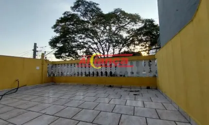Casa 3 quartos, 2 banheiro, sala 2 ambientes e 2 vagas - Jardim Bela Vista - Guarulhos