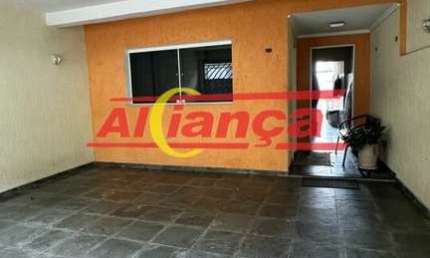 Casa à venda no Jardim Santa Mena ? 3 dormitórios, 140m²