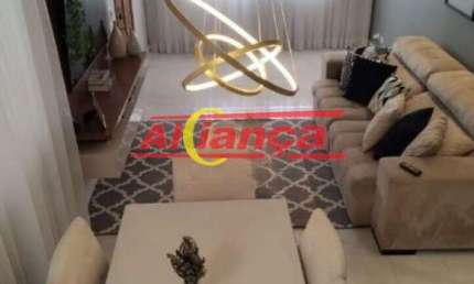 Sobrado com 3 suítes e 4 vagas à venda - Jardim Paraventi / Guarulhos