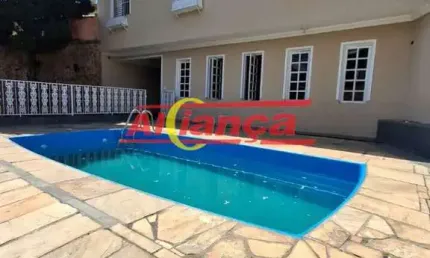 Sobrado com 4 dormitórios, 4 vagas, Piscina, 365m² - Jardim Bela Vista / Guarulhos