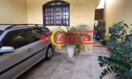 Sobrado com 3 dormitórios e 2 vagas para venda - Vila Barros