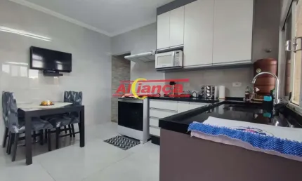 SOBRADO ESPAÇOSO À VENDA NO PARQUE CONTINETAL II - GUARULHOS