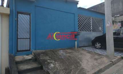 Casa a venda no Monte Alto, 05 dorm, 03 salas, 03 vagas, 250 A.T