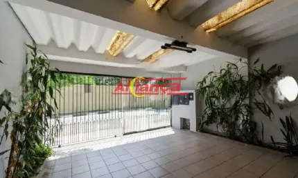 Casa com 3 quartos à venda na Rua Marcelino Petito, 237, Vila Carioca, Guarulhos