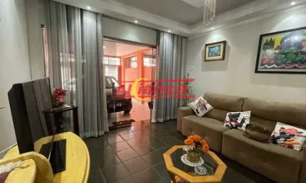 Casa com 3 quartos à venda na Rua Clemente Ferreira, 59, Jardim Vila Galvão, Guarulhos