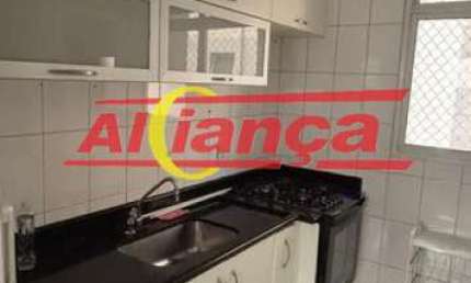Excelente Apartamento de 3 Dorm. com 1 Suíte e 2 vagas de garagem.