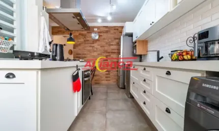 Oportunidade Única no Coração do Tatuapé - Apartamento de Alto Padrão com Acabamento Impecável