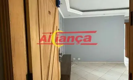 Apartamento no Centro de Guarulhos. Com 2 Dorms e uma vaga de garagem - OTIMA LOCALIZAÇÃO!