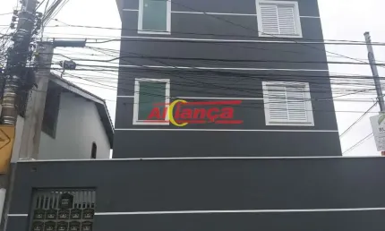 Apartamento Moderno com Quintal em Vila Isolina Mazei, 33 metros