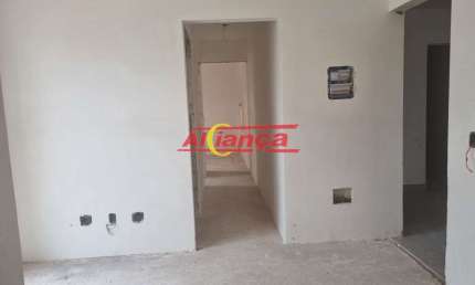 APARTAMENTO 40,12M²  COM 2 QUARTOS  E VARANDA A VENDA  - JD AIDA - R$ 370.000,00