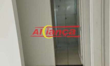 Apartamento à Venda no Jardim Guilhermino, Guarulhos