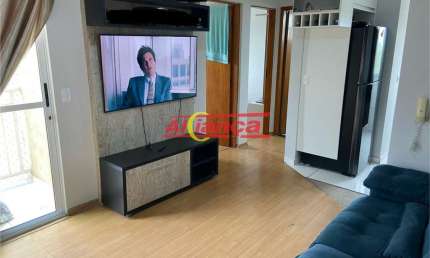 Oportunidade Imperdível: Apartamento de 2 Dormitórios com Varanda no Carmela, Guarulhos - SP!