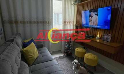 Apartamento 2 dormitórios  50 m2 .Excelente localização no Jardim Cocaia