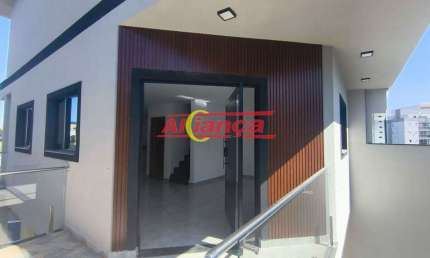 SOBRADO NOVO 3 QUARTOS (1 SUÍTE) TODOS COM SACADAS, 4 VAGAS COBERTAS PISCINA, CHURRASQUEIRA, CARMELA