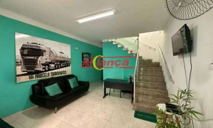 Casa com 3 Quartos sendo 3 Suítes, 4 Vagas 150m2 em Vila Zamataro - Guarulhos SP