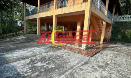 Chácara com 12.800 m² no Mirante de Arujá - Via Pavimentada , Área toda cercada