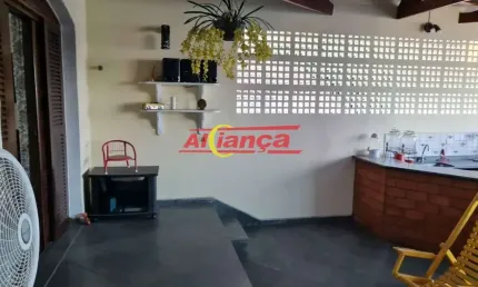 SOBRADO ESPETACULAR, 3 QUARTOS, 1 SUÍTE MASTER - LOCALIZAÇÃO PREMIUM EM GUARULHOS