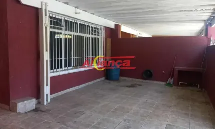 SOBRADO COM 3 DORMITÓRIOS, 4 VAGAS A VENDA, 130m² - MACEDO - GUARULHOS