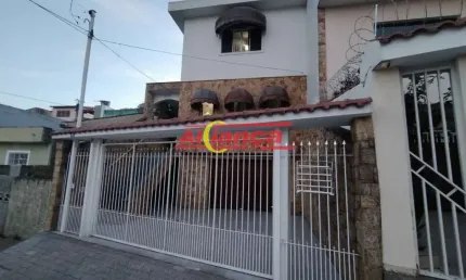 Sobrado no Rosa de França em Guarulhos, com 04 dorm, suite, 04 vagas