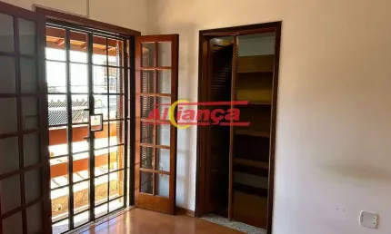 Casa com 3 quartos à venda na Rua Quilombo, 231, Jardim Santa Cecília, Guarulhos