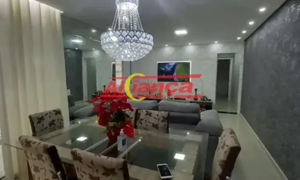 Apartamento À venda de 2 quartos com suíte no Condomínio Alegria
