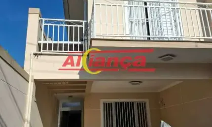 Sobrado à venda em Guarulhos - 125m² de área construída!