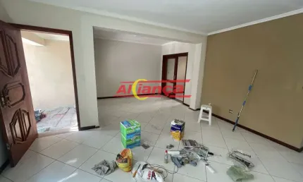 SOBRADO COM 3 QUARTOS, SENDO 3 SUÍTES A VENDA, 168m² - VILA GALVÃO - GUARULHOS/SP