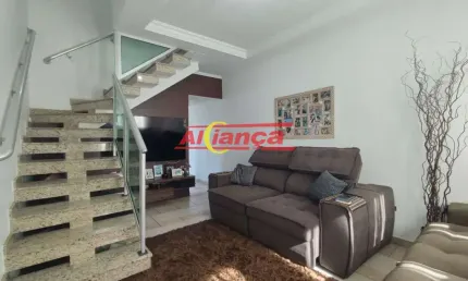 Sobrado com 3 quartos, 1 suíte e 4 vagas à venda no parque continental ii