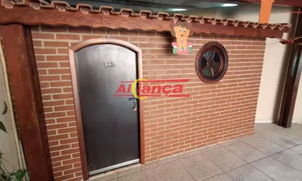 Sobrado 2 quartos à venda com 3 vagas e espaço gourmat no jardim santa mena 160m²