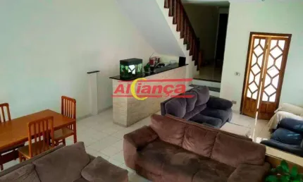 SOBRADO COM 3 QUARTOS , SENDO 1 SUÍTE A VENDA, 149m² Jardim Santa Mena - Guarulhos - SP
