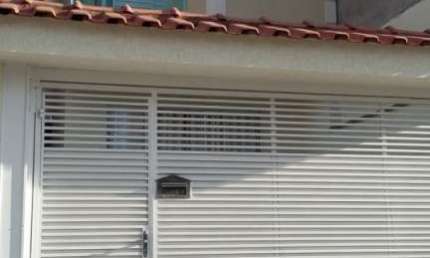 SOBRADO COM 3 DORMITÓRIOS SENDO 1 SUITE A VENDA, 125m² - JARDIM ADRIANA - GUARULHOS/SP
