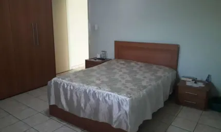 Casa com 3 quartos à venda na Rua Madalena Rampinelli, 70, Jardim Munhoz, Guarulhos, 126 m2 por R$ 460.000