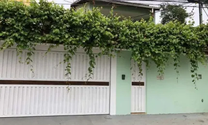 Sobradão 1ª qualidade -sala pé direito duplo e mezanino