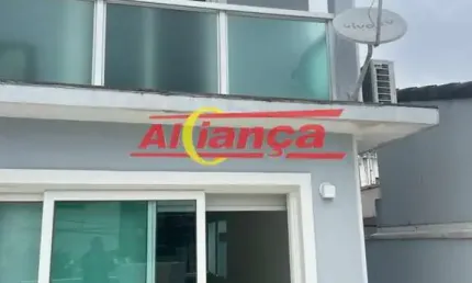 SOBRADO COM 3 DORMITÓRIOS À VENDA COM 220m² - PARQUE RENATO MAIA - GUARULHOS/SP.