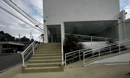 Ponto Comercial para Locação em Mogi das Cruzes, Vila Partenio, 2 banheiros, 4 vagas