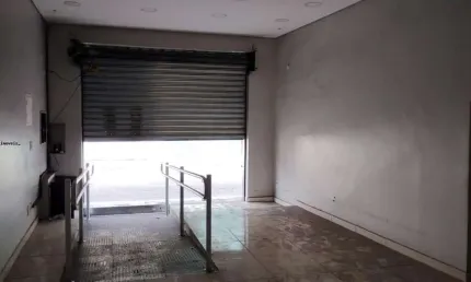 Salão Comercial para Locação em Mogi das Cruzes, Centro, 2 banheiros
