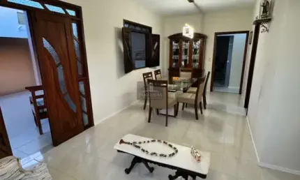Esplêndida Casa em Condomínio em Piatã, Salvador-BA: 5 Quartos, 5 Suítes, 4 Salas, 6 Banheiros, 4 Vagas, 288m².