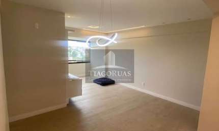 Apartamento Exclusivo à Venda no Residencial Brisas/Paralela: 3 Quartos, 1 Suíte, Lazer Completo e Localização Privilegiada!