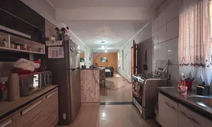 Sobrado com 3 dormitórios à venda, 290 m² por R$ 800.000,00 - Vila Progresso - Santo André/SP