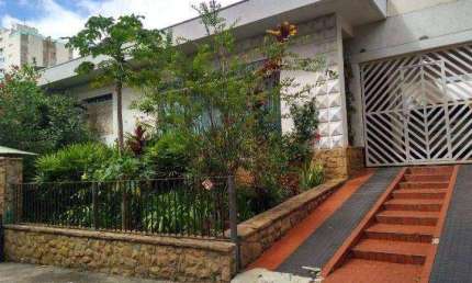 Casa com 3 dormitórios para alugar, 200 m² por R$ 13.394,36/mês - Jardim - Santo André/SP