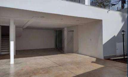 Casa com 3 quartos para alugar na Rua dos Faveiros, Vila Alpina, Santo André