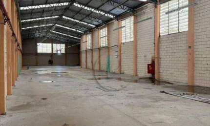 Barracão / Galpão / Depósito com 5 salas para alugar na Rua Doutor Ulisses Guimarães, Vila Assis Brasil, Mauá