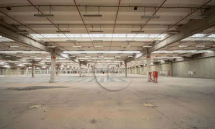 Galpão com 20.000,00 m² para alugar em Tamboré, Barueri - SP