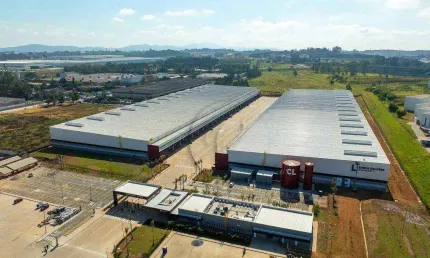 Galpão logístico com 2.200m² para alugar em Guarulhos
