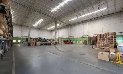 Galpão com 4.100m² para alugar no Bairro Vila Liviero em São Paulo