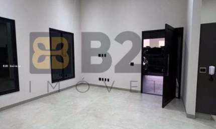 Casa com 3 dormitórios à venda, 190 m² por R$ 1.500.000,00 - Villa de Leon I - Piratininga/SP